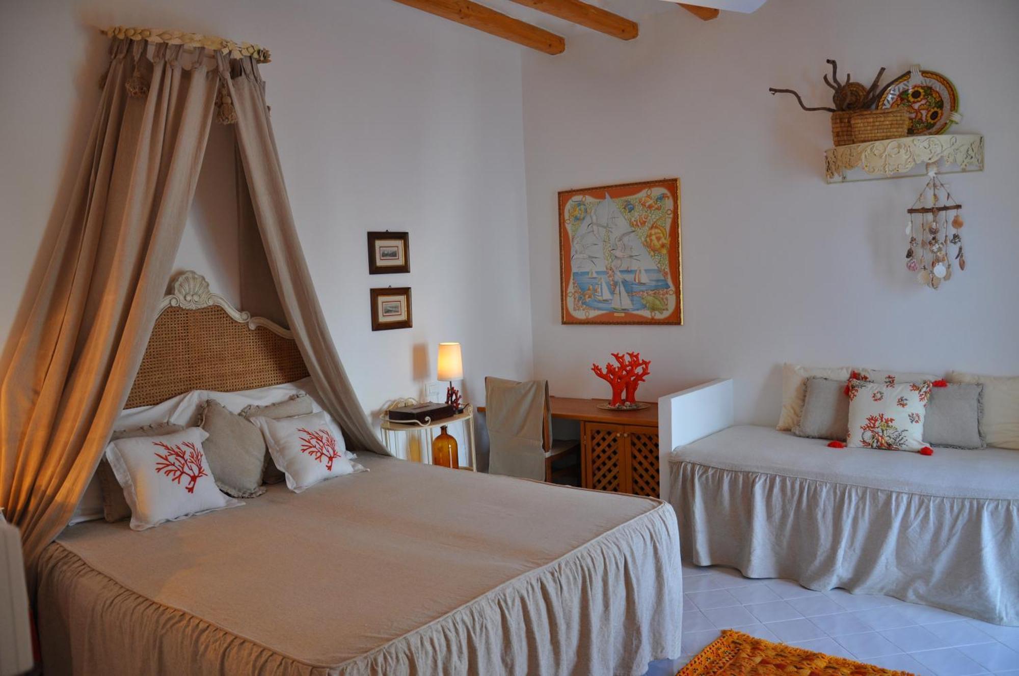 Classic Triple Room